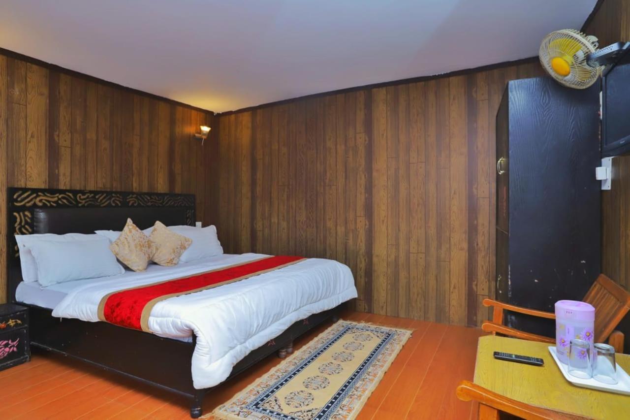 Grey Moustache 4Bhk Villa Manāli Buitenkant foto